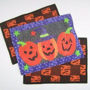 HALLOWEEN Quilted Cotton Placemat Set (Set of 3)